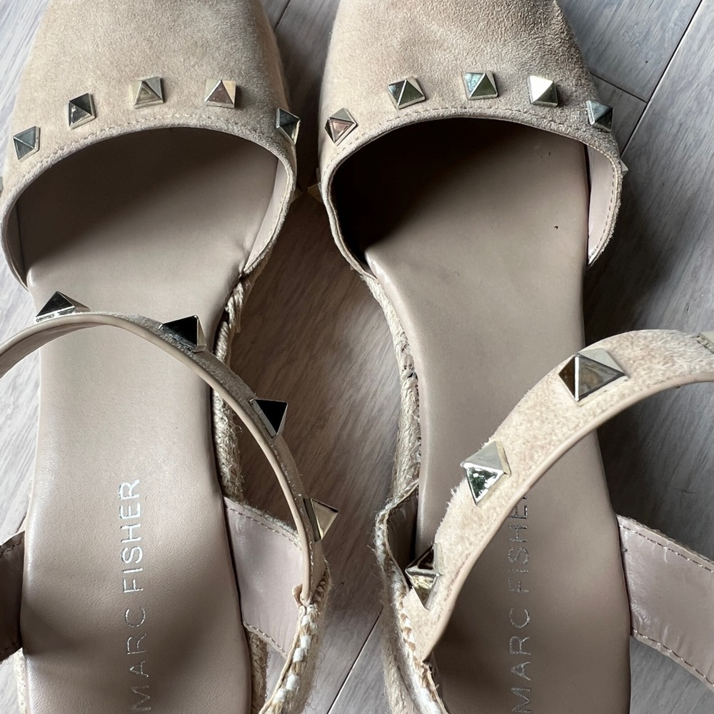 Marc Fisher Women's Saklina Leather Studded Espadrille Wedge Sandals